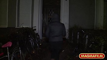 Зрелые дамы удовлетворяют репера