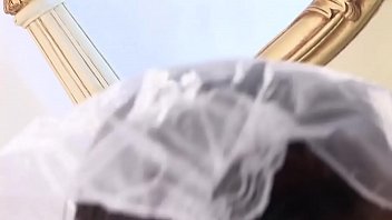 Жених трахает чернокожую невесту