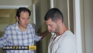 Молодой парень трахнул зрелую маму