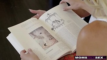 Горячий секс мачехи